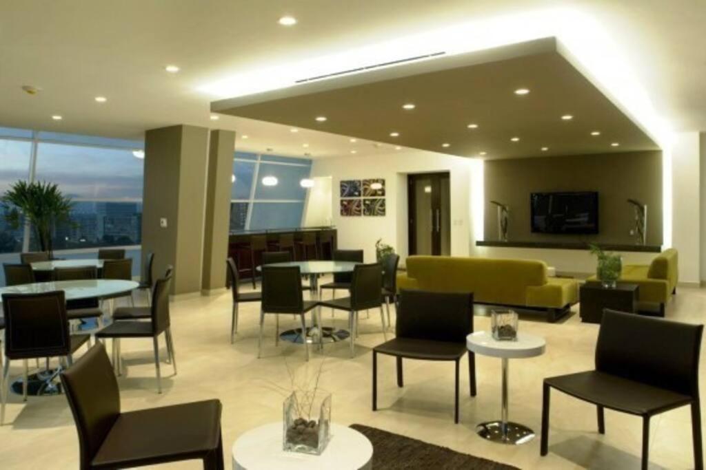 Comfortable To Work Pool Fast Wifi Apartment *